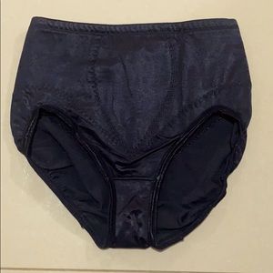 SHAPEWEAR PANTIES